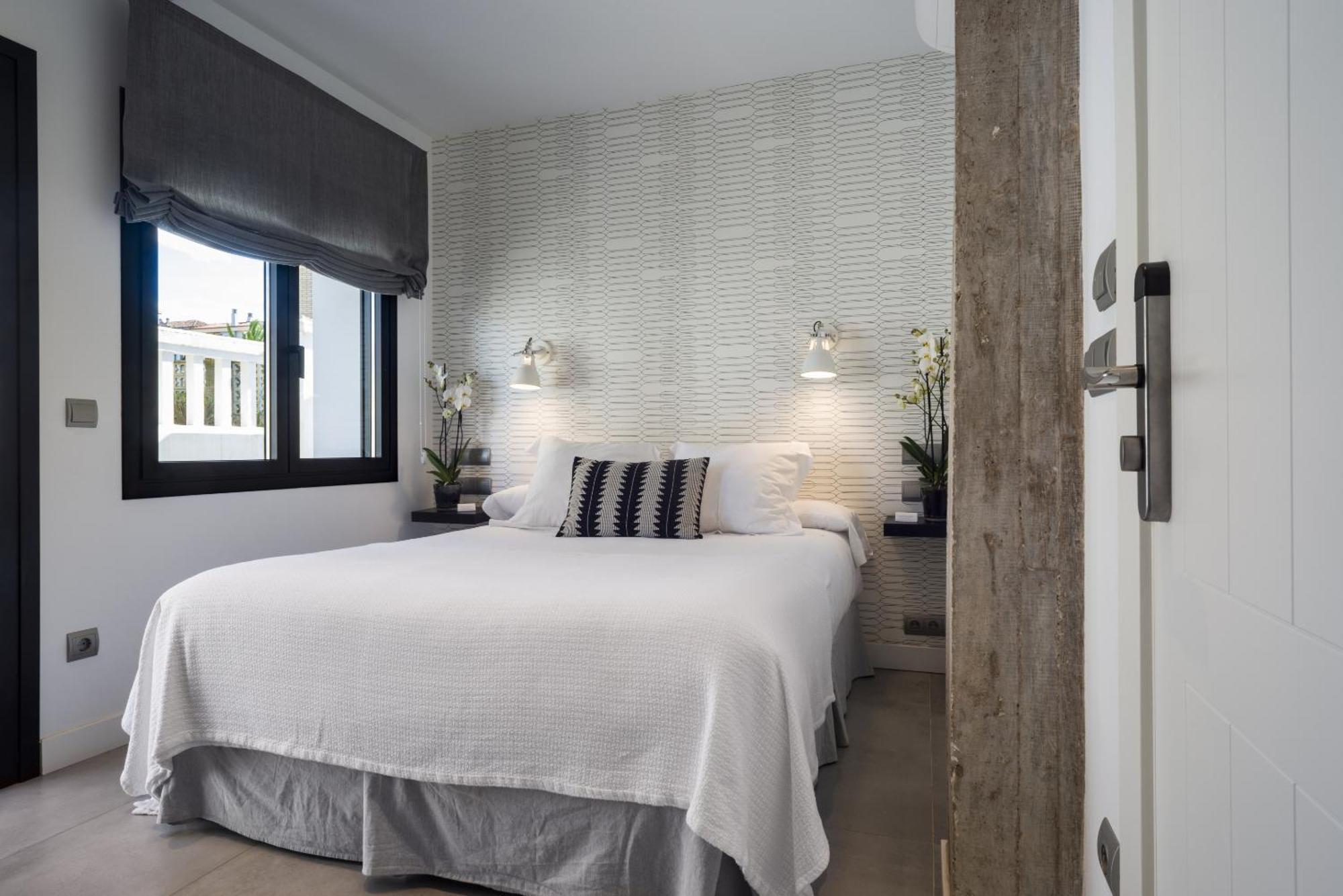 La Playa Suites Suances Room photo