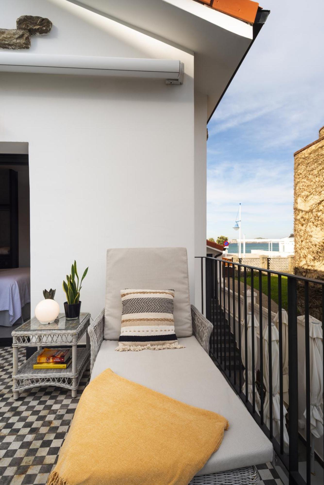 La Playa Suites Suances Exterior photo