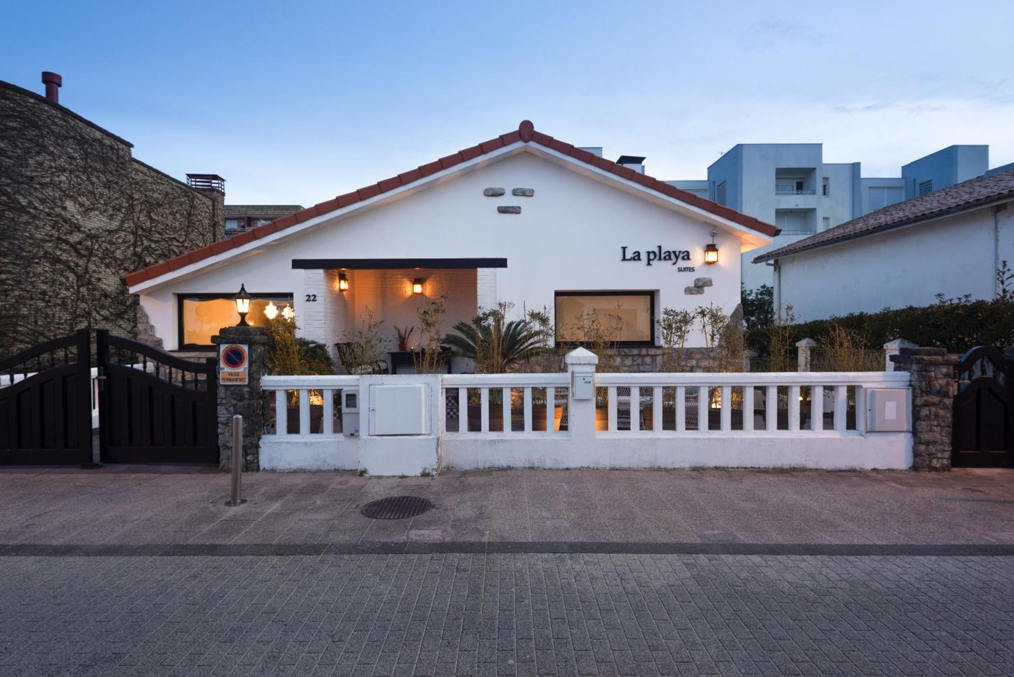 La Playa Suites Suances Exterior photo