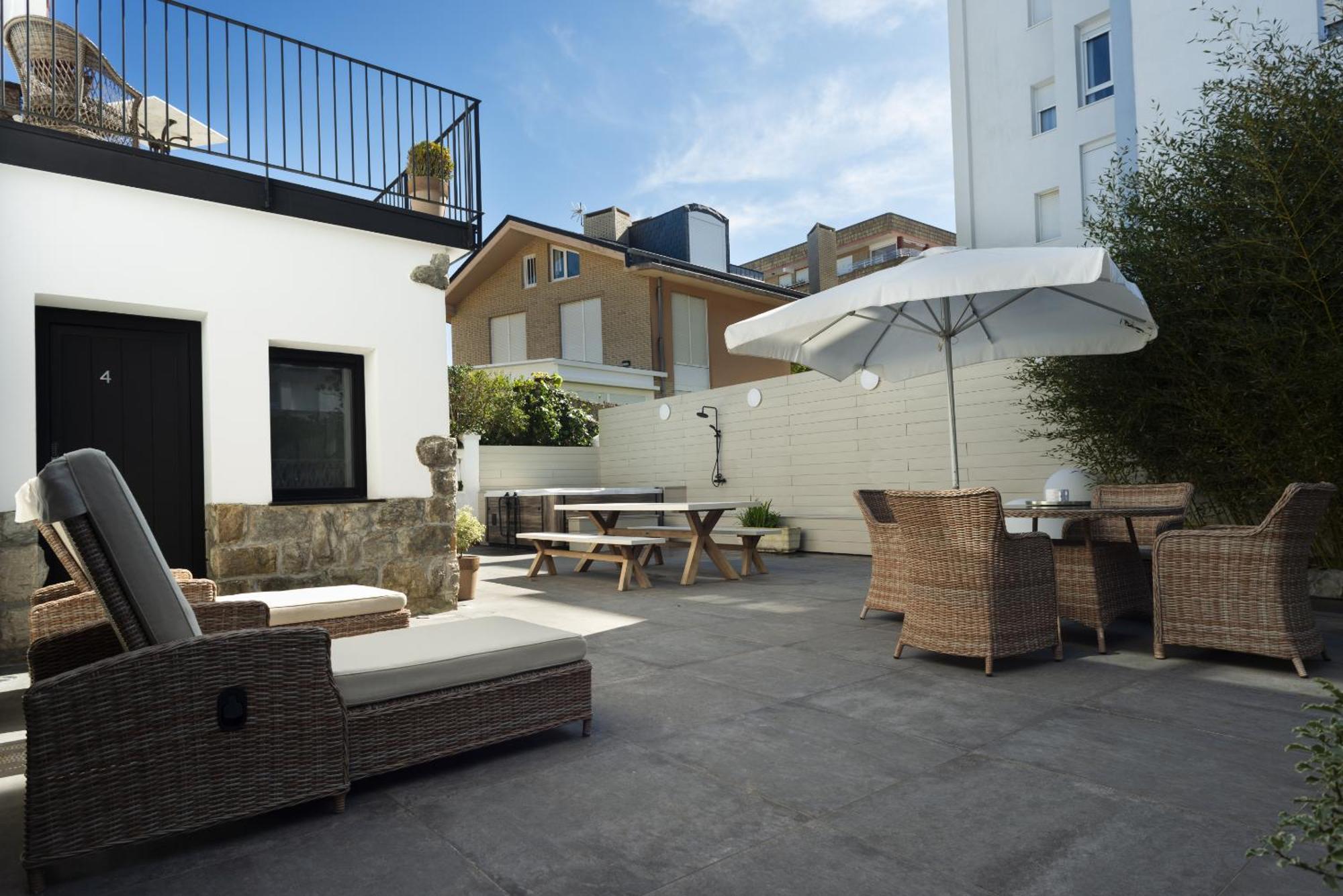 La Playa Suites Suances Exterior photo