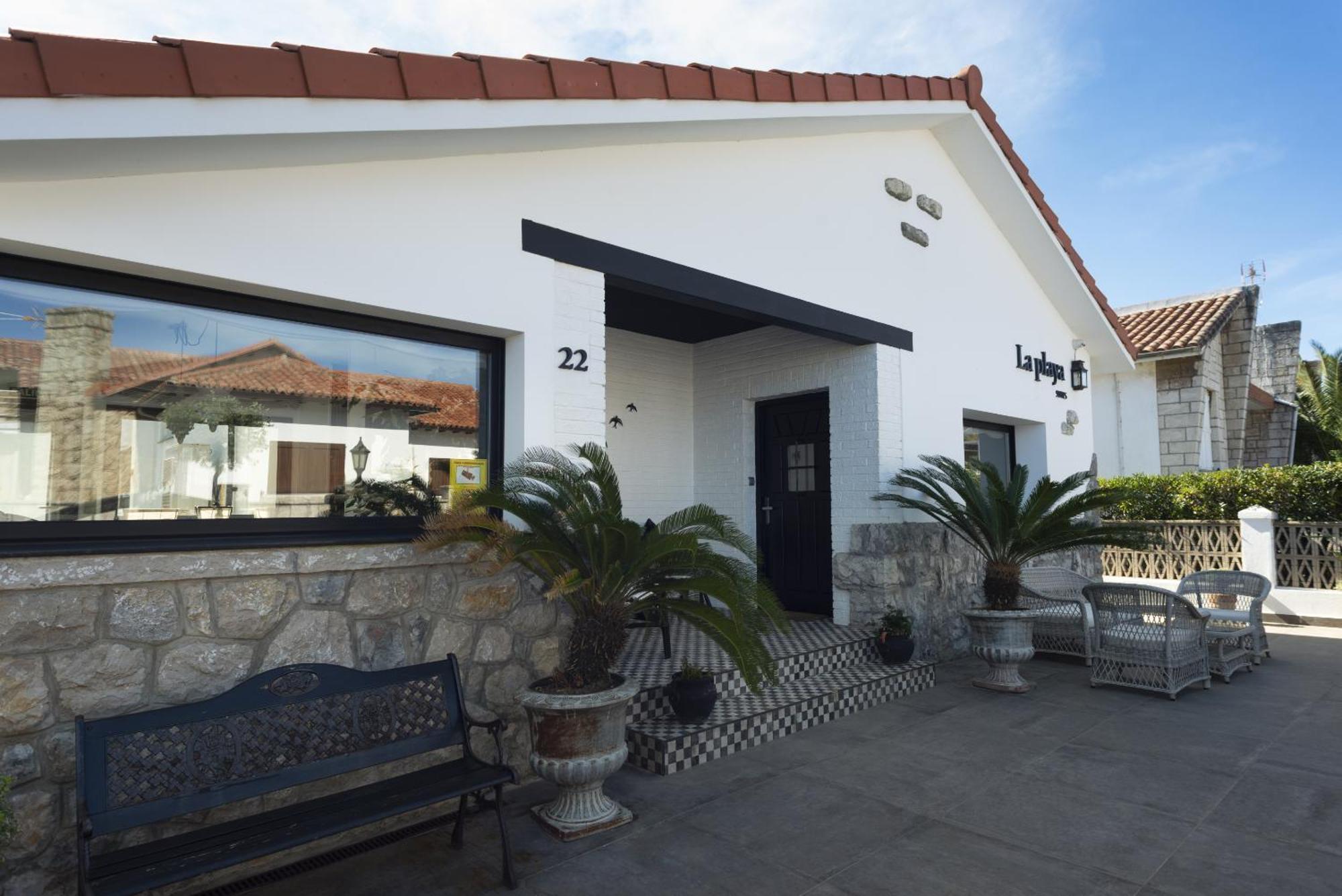 La Playa Suites Suances Exterior photo